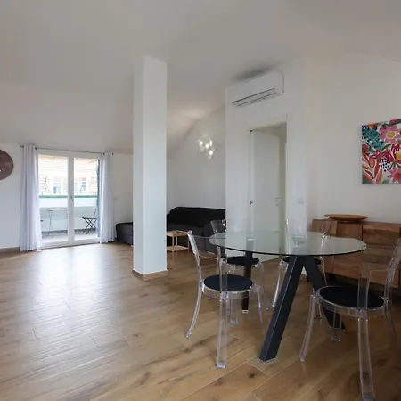 Apartment Luminoso Con Terrazzo *